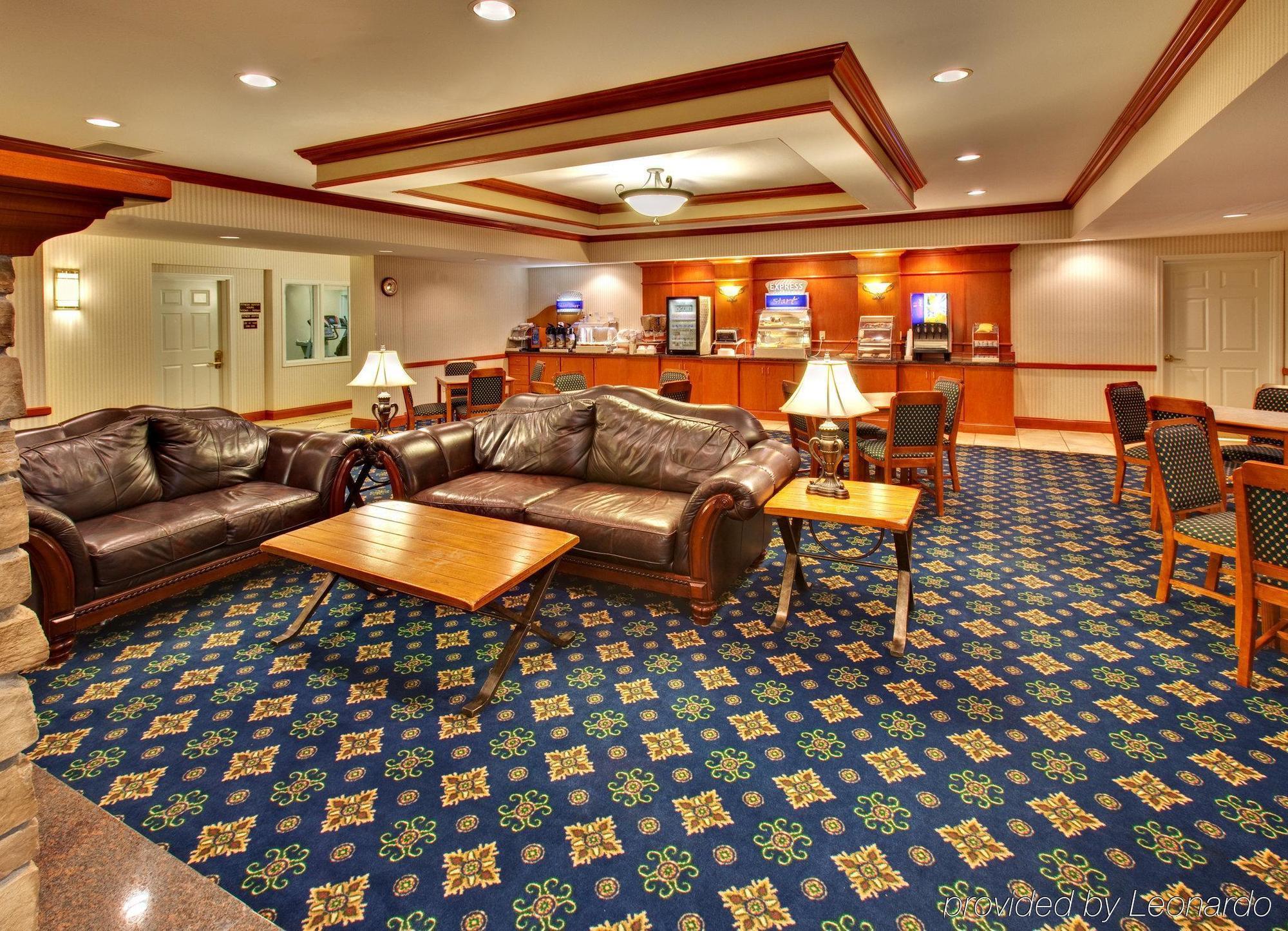 Holiday Inn Express & Suites Vermillion, An Ihg Hotel Restaurant foto